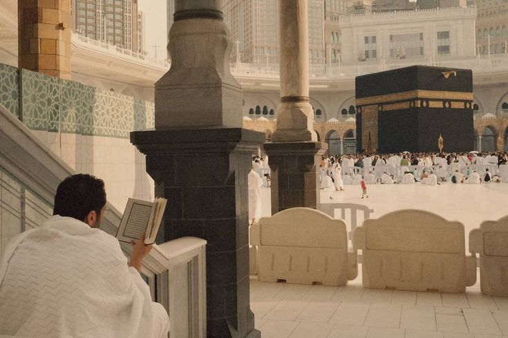 4 Star 10 Nights July Umrah Package